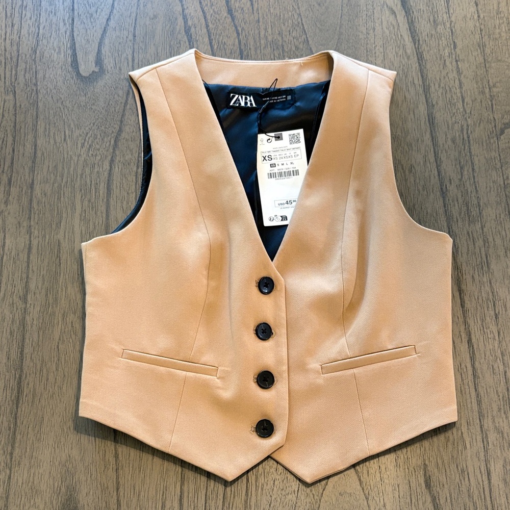 Zara Beige Sleeveless Vest with Black Buttons